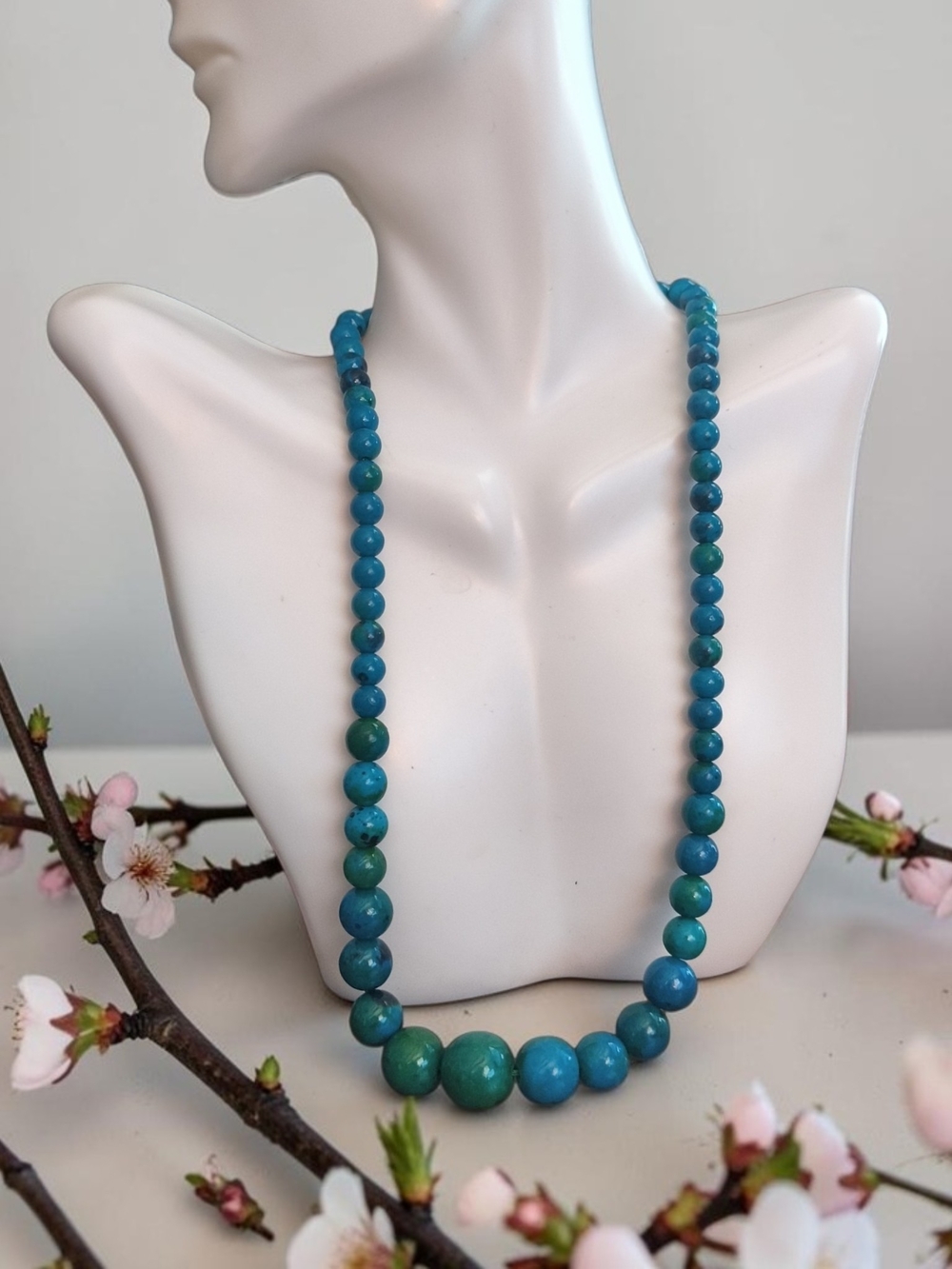Blue Bead Necklace - Elegant Turquoise Tones